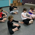 Modern Dance I (ages 7-11 years old)